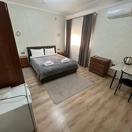 «у батька» Truskavets