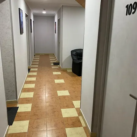 у батька Отель Трускавец