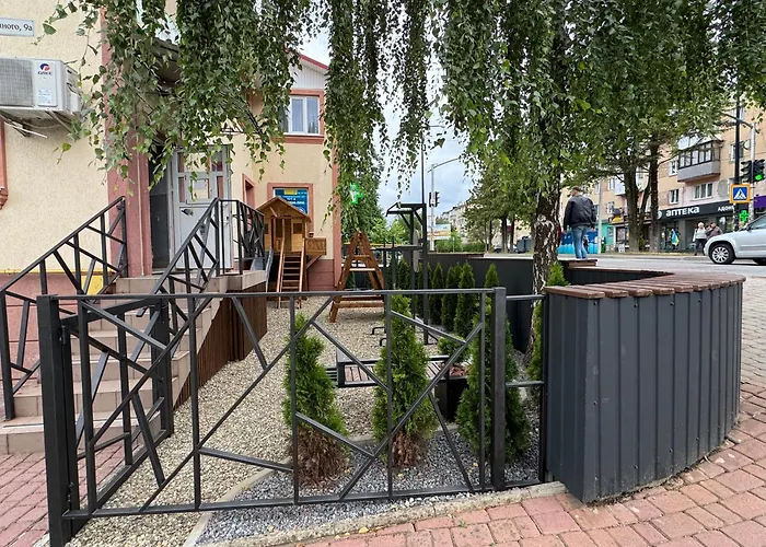 «у батька» Hotell *